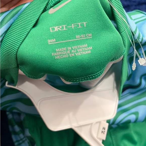 Toddler Boys Paint Dri-FIT T-shirt and Shorts, 2 Piece Set - Picture 7 of 7